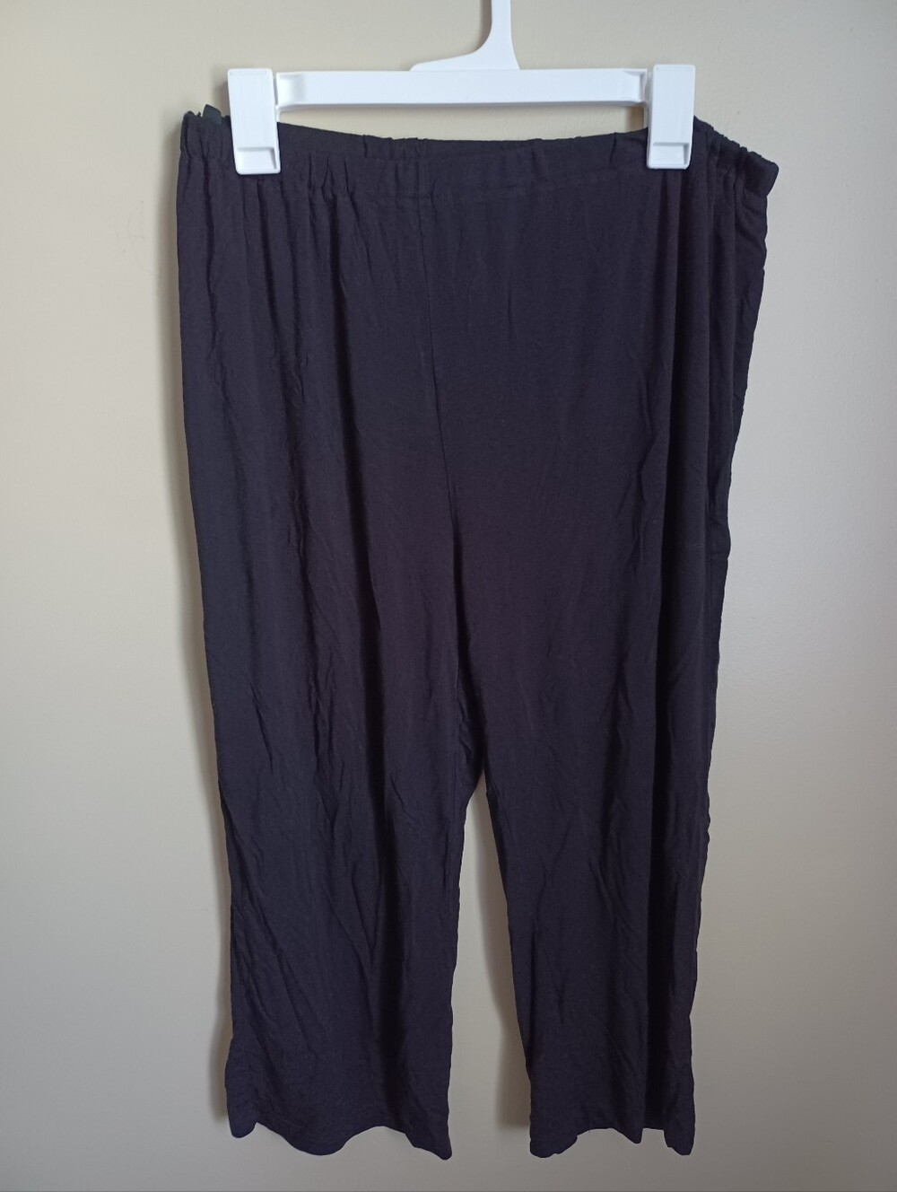 Women's Size M Ekouaer Black‎ Capris Pants Bottoms Cozy Clothes Fashion